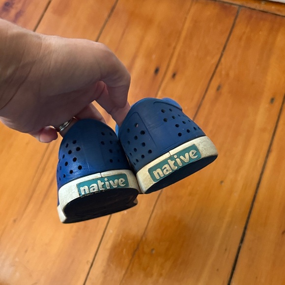 Native shoes - Picture 4 of 6